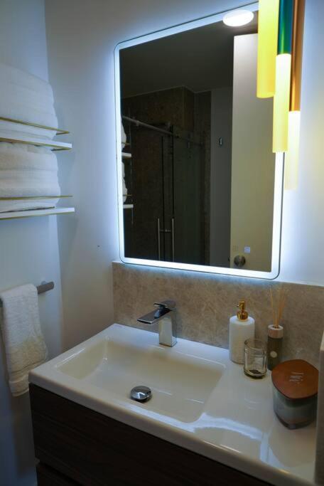 Hotel Suite Luxe Sunset Tijuana Esterno foto